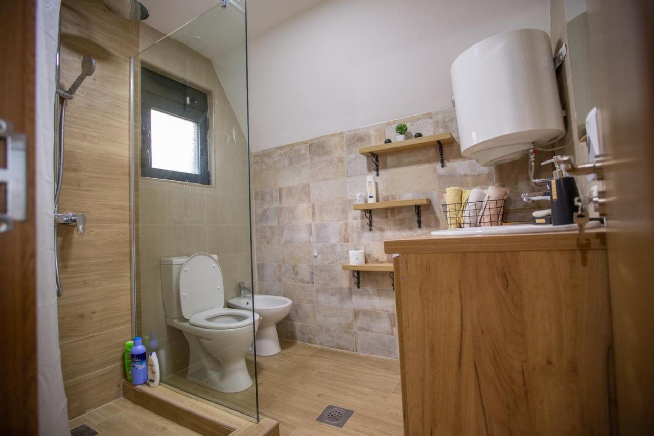 Гостевой дом Cozy House Ostrog Никшич Экстерьер фото