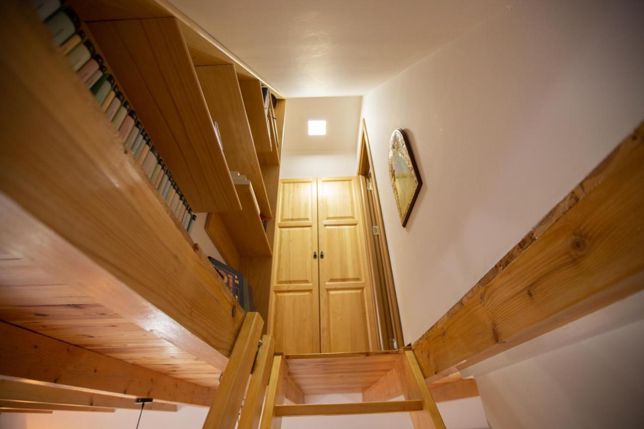 Гостевой дом Cozy House Ostrog Никшич Экстерьер фото